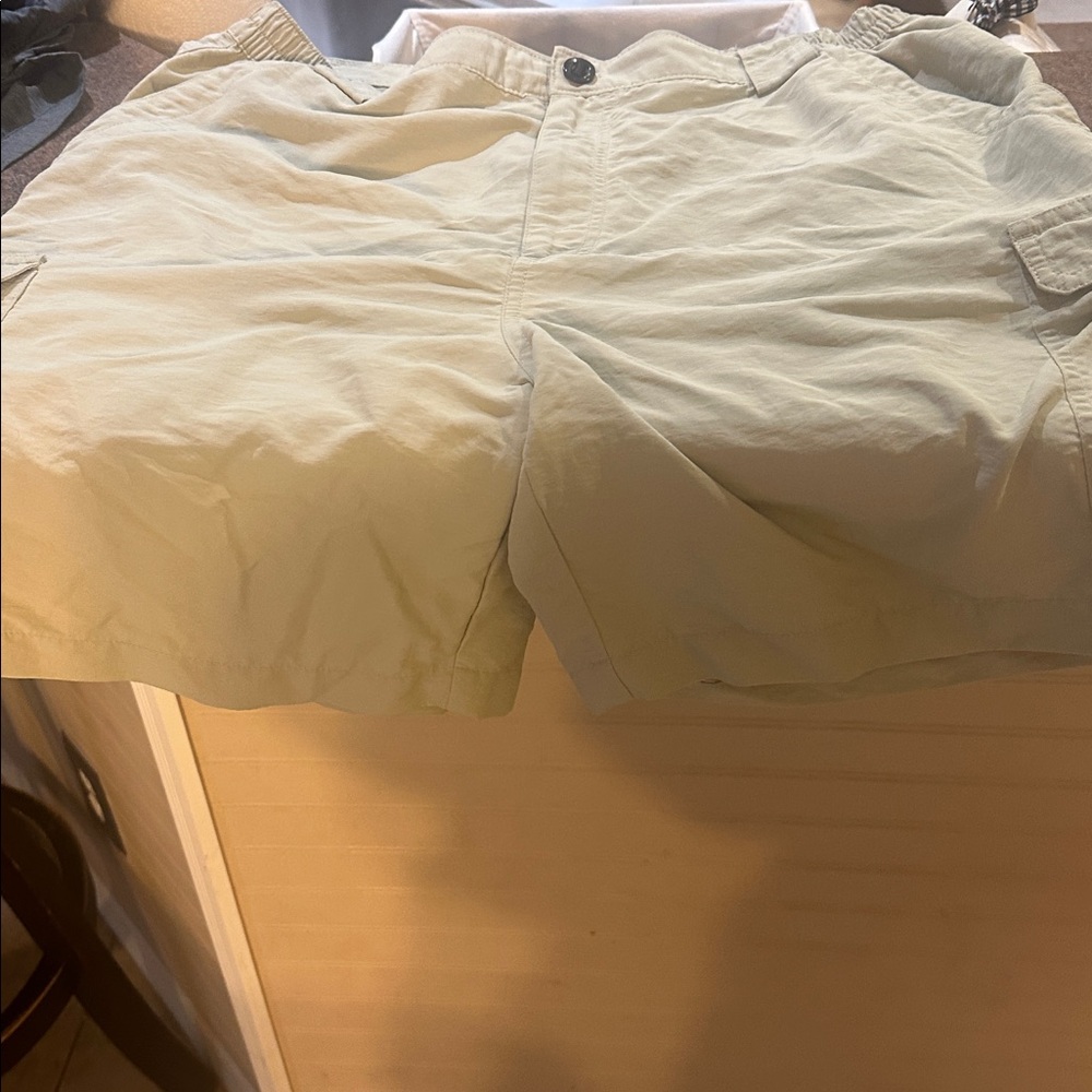 5/$25.00 Reel legends khaki cargo shorts fishing men’s 38